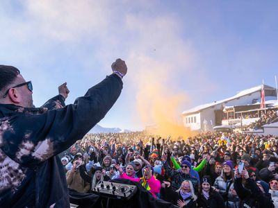 Rave on Snow