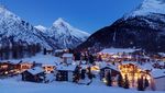 Saas Fee Skiurlaub Schnee Gemütlich